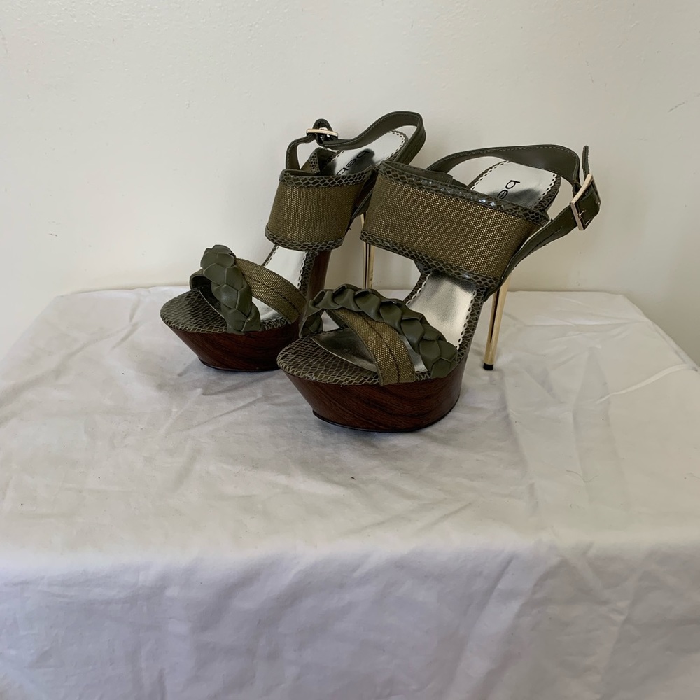 Bebe heels - Picture 2 of 3